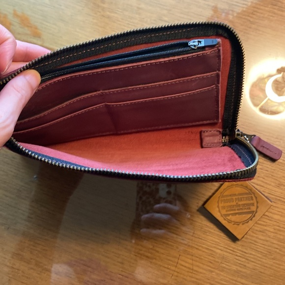 Hide & Drink Leather Long Zippered Wallet - Picture 5 of 11